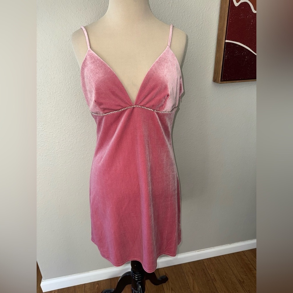 Wild fable pink velvet with diamonds v-neck medium dress